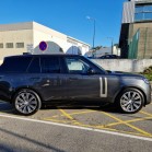 RENT RANGE ROVER HSE 