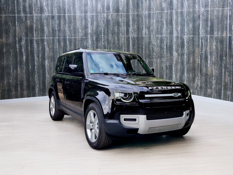 Rent Land Rover Defender