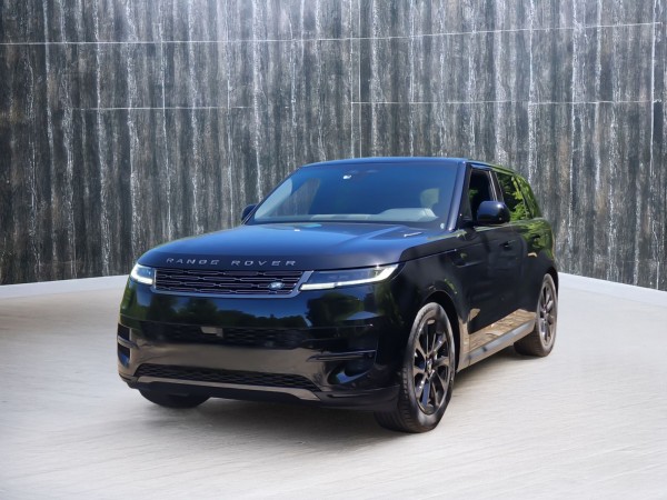  RENT RANGE ROVER SPORT 2025