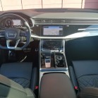 RENT AUDI Q8