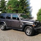 RENT JEEP WRANGLER 